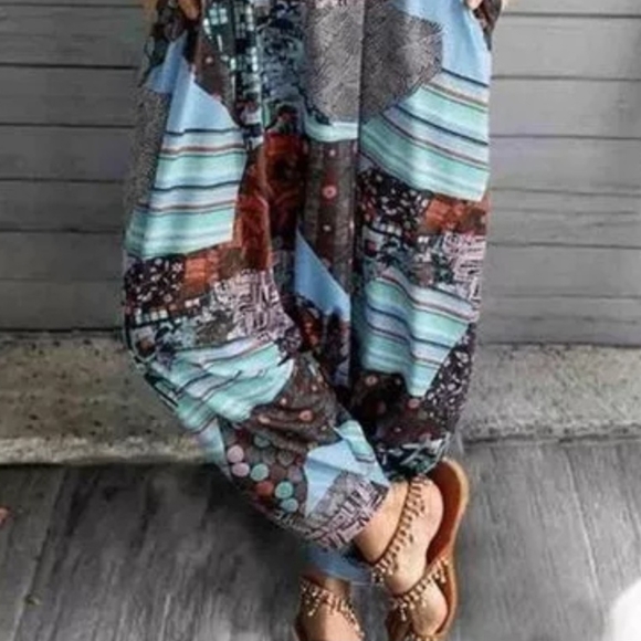 Comfortable Casual Jumpsuit - Picture 3 of 7